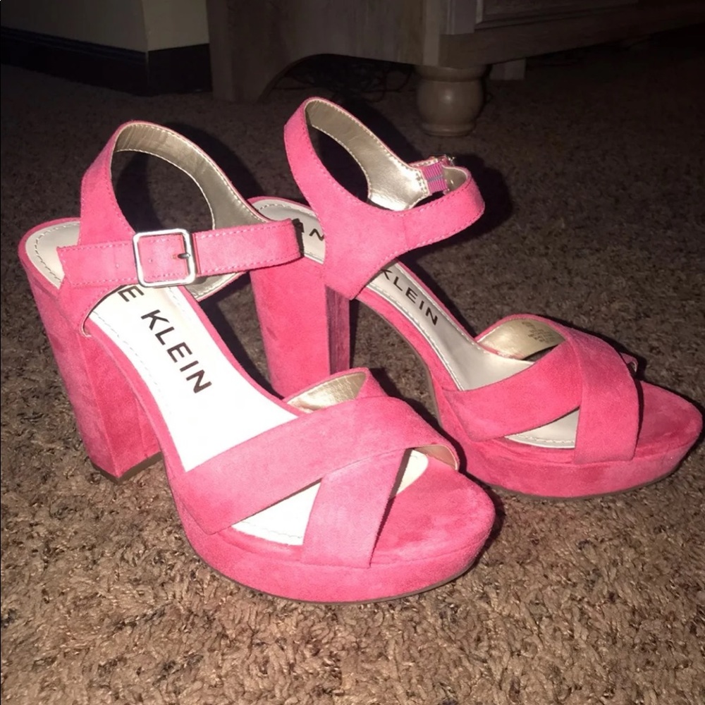 CALVIN KLEIN HIGH HEELS